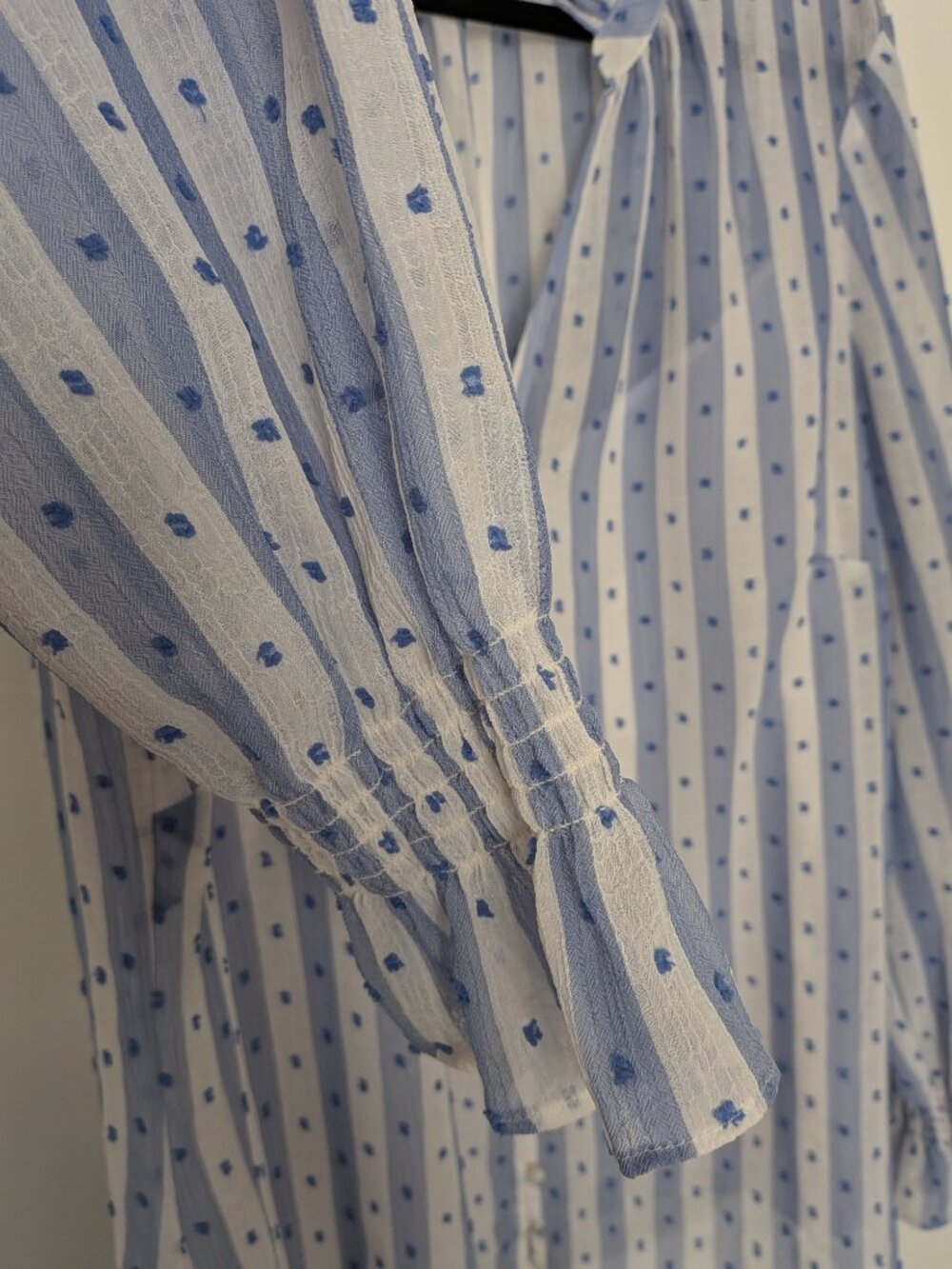 BODEN - Blue and White striped Clip Dot Blouse - Sz 14 - Picture 4 of 6